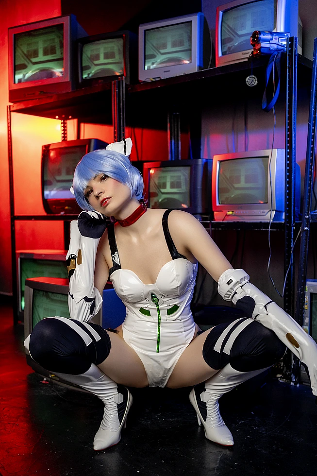 Rei Ayanami cosplay deep squat pose wearing white Evangelion plugsuit with knee pads