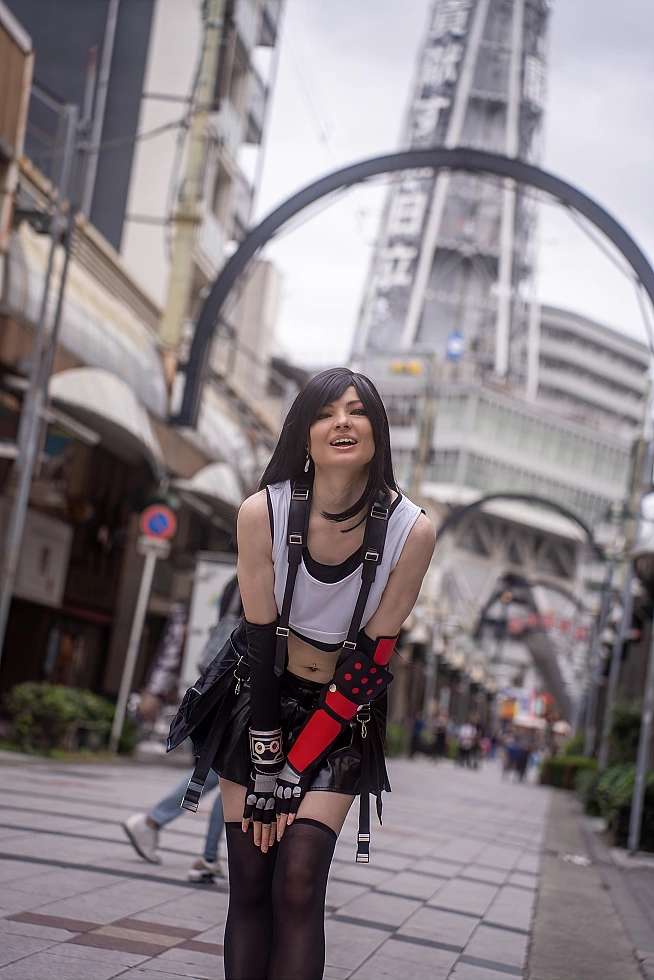 Tifa Lockhart Final Fantasy Cosplay - Photo 6